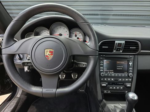 Used 2011 Porsche 911 Carrera S RWD image 8