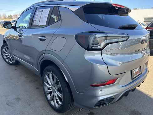 Used 2025 Buick Encore GX Avenir w/ Avenir Technology Package image 4