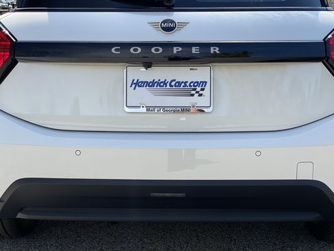 Used 2026 MINI Cooper 2-Door Hardtop FWD image 33
