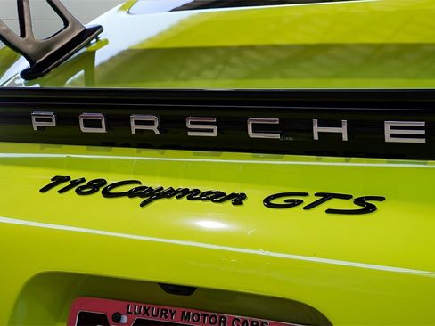 Used 2018 Porsche 718 Cayman GTS image 18