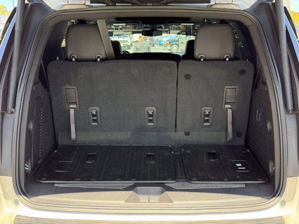 Used 2021 Chevrolet Tahoe Z71 AWD/4WD image 12