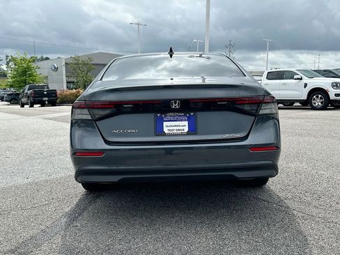 Used 2024 Honda Accord EX image 15