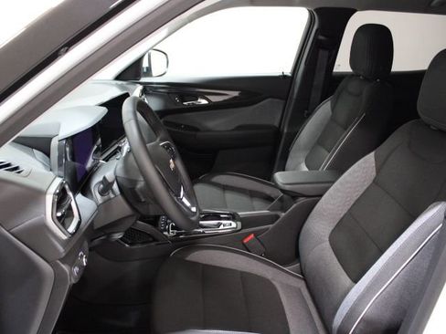 New 2026 Chevrolet TrailBlazer LT w/ Convenience Package image 16