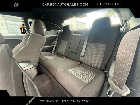 Used 2023 Dodge Challenger R/T RWD image 23