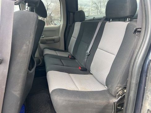 Used 2008 Chevrolet Silverado 2500 W/T w/ Snow Plow Prep Package image 16