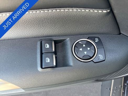 Used 2022 Ford Mustang Shelby GT500 w/ Technology Package image 13