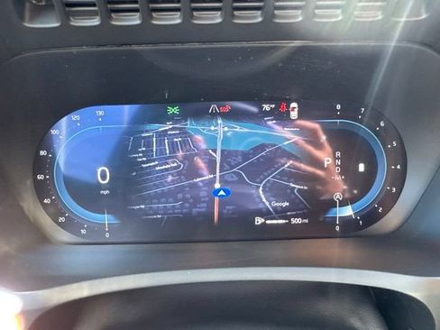 Certified 2025 Volvo XC90 B6 Plus AWD/4WD image 23