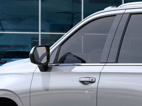 New 2026 Chevrolet Tahoe LT image 12