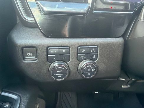 Certified 2024 Chevrolet Silverado 1500 RST w/ All Star Edition Plus AWD/4WD image 12