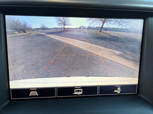 Used 2021 GMC Acadia AT4 w/ Trailering Package image 16