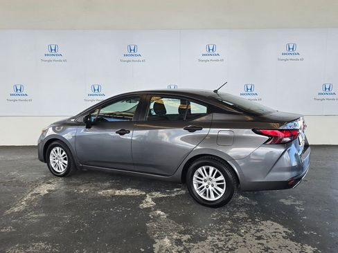 Used 2024 Nissan Versa S FWD image 4