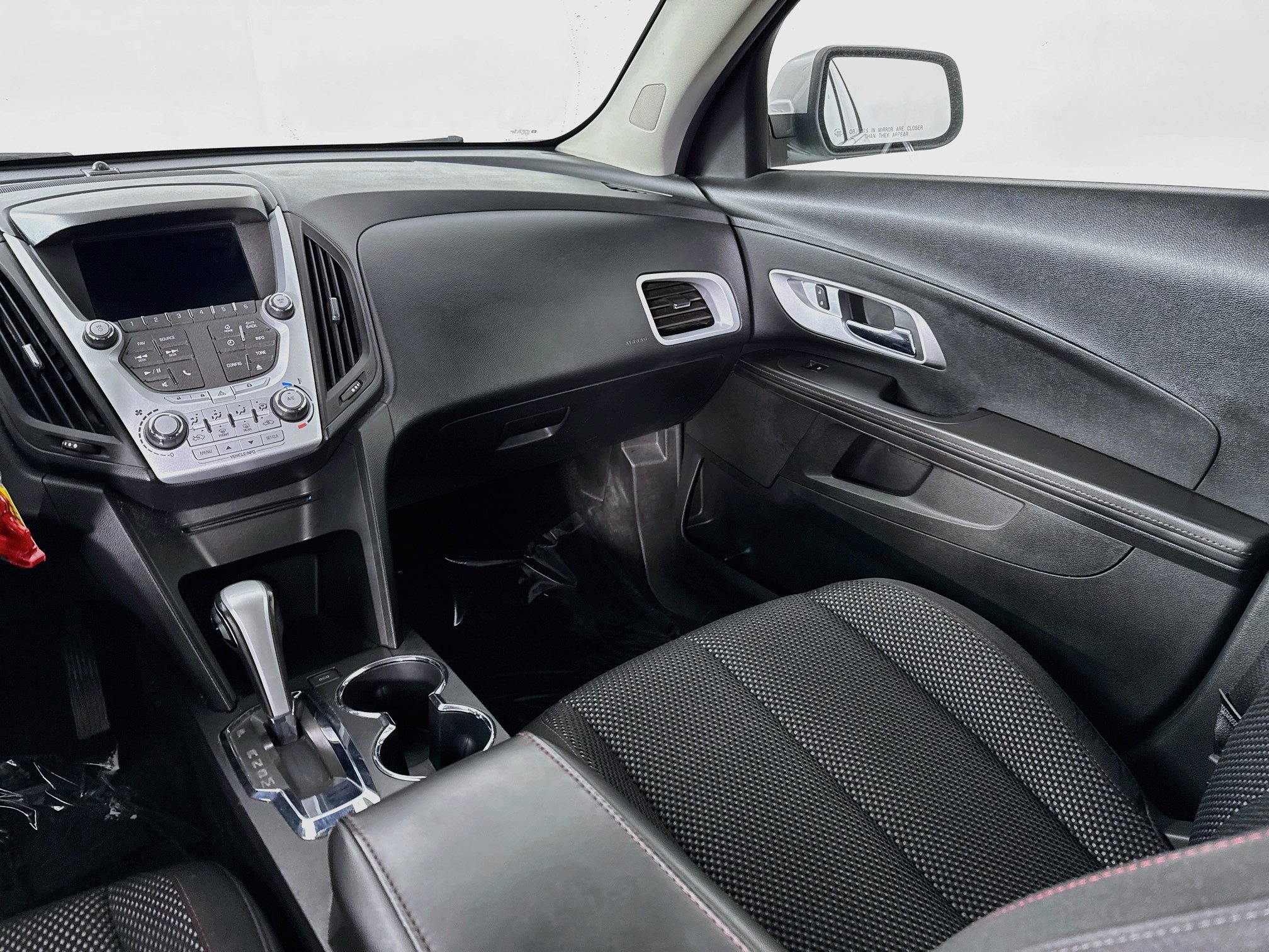 Used 2015 Chevrolet Equinox LT w/ Driver Convenience Package FWD image 20