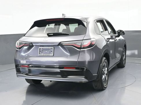 Used 2023 Honda HR-V EX-L image 5