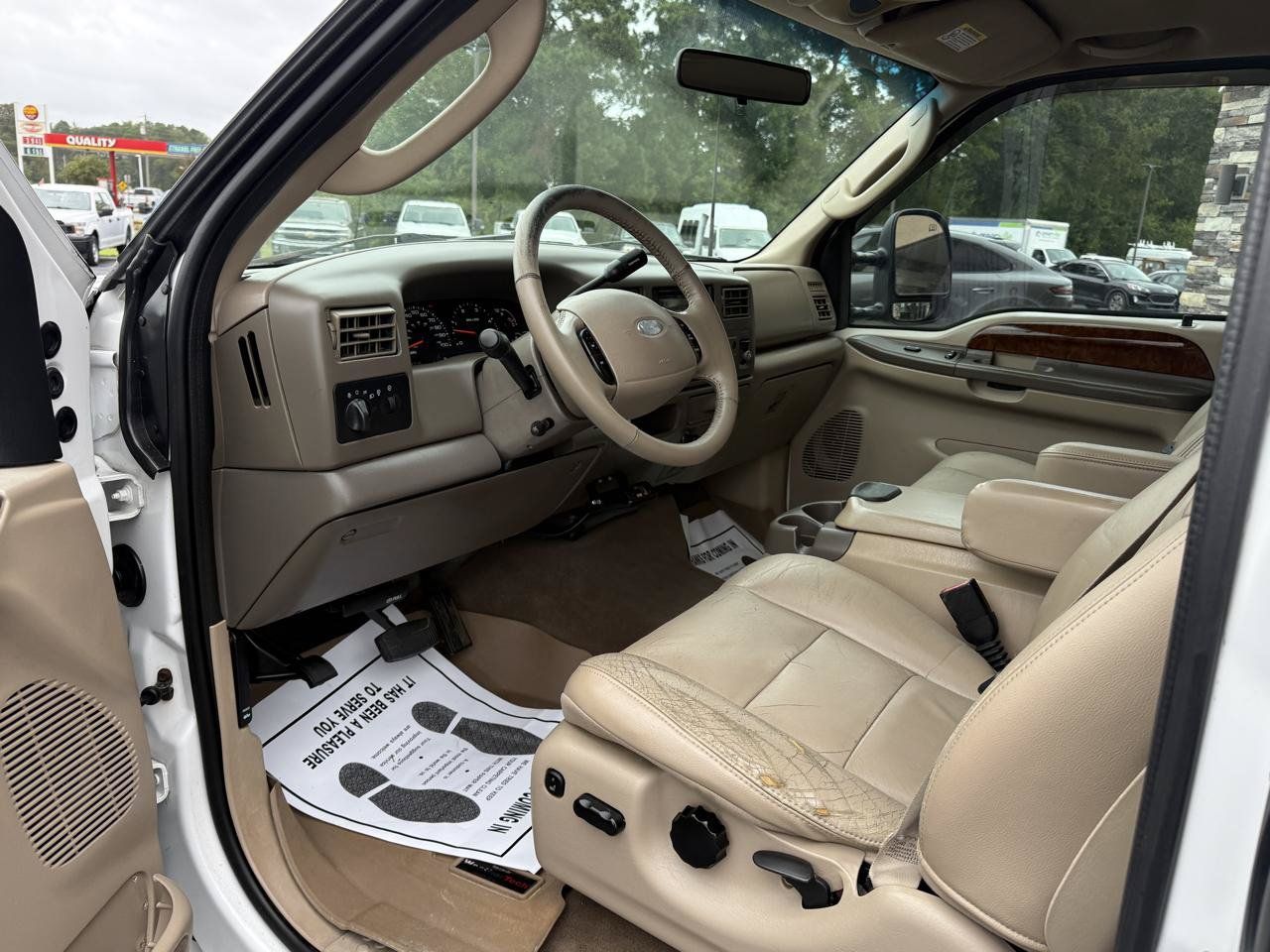 Used 2003 Ford F250 Lariat AWD/4WD image 9
