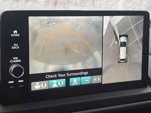 Certified 2023 Honda Pilot Elite image 8