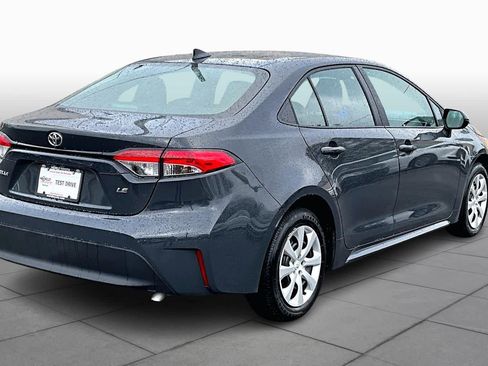 Certified 2025 Toyota Corolla LE image 11