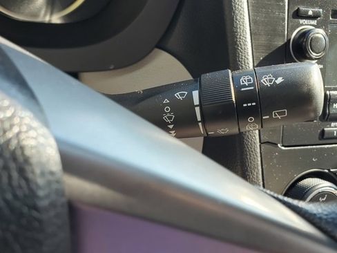 Used 2015 Subaru Forester 2.5i Premium w/ All-Weather Package image 26