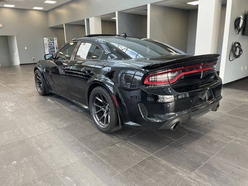 Used 2022 Dodge Charger SRT Hellcat RWD image 8