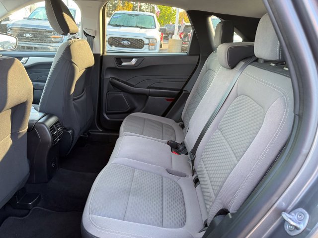 Certified 2021 Ford Escape SE w/ Cold Weather Package AWD/4WD image 8