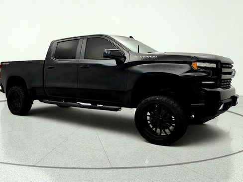 Used 2020 Chevrolet Silverado 1500 RST w/ True North Edition AWD/4WD image 3