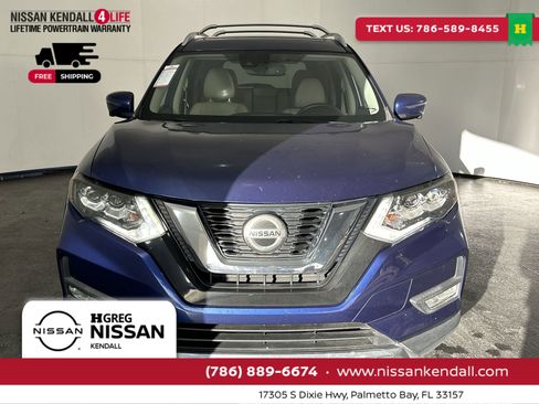 Used 2018 Nissan Rogue SL w/ Premium Package image 4
