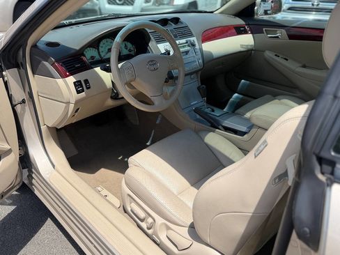 Used 2005 Toyota Solara SLE FWD image 9