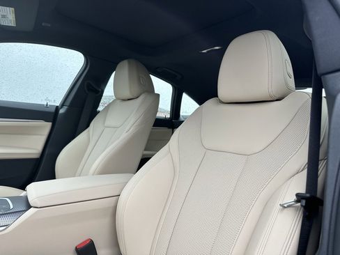 New 2025 BMW i4 xDrive40i w/ Premium Package image 13