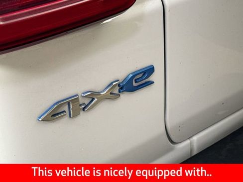 Used 2022 Jeep Wrangler Unlimited Sahara w/ Cold Weather Group image 2