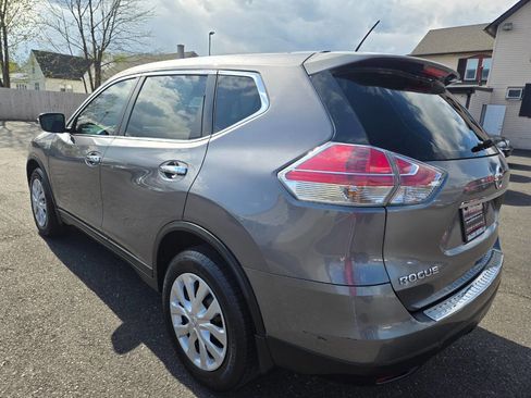 Used 2015 Nissan Rogue S AWD/4WD image 8
