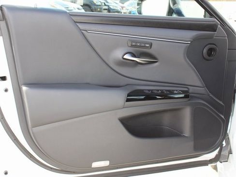 Certified 2024 Lexus ES 300h w/ Premium Package image 11