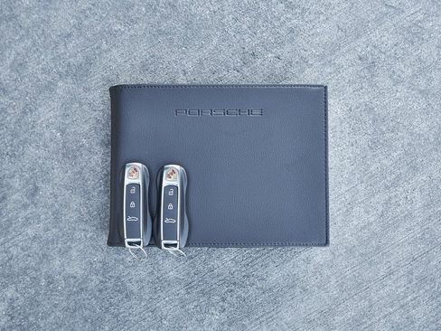 Used 2026 Porsche 911 GT3 w/ Weissach Package image 82