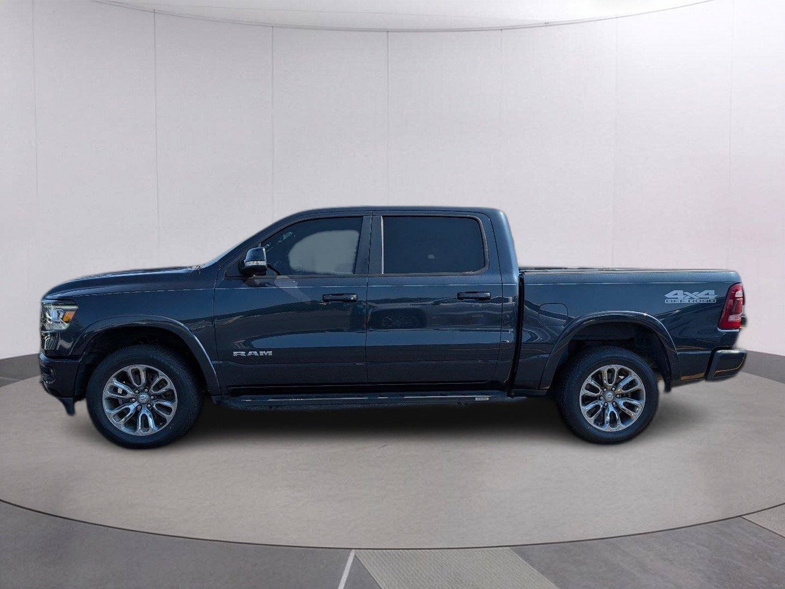 Used 2020 RAM 1500 Laramie w/ Sport Appearance Package AWD/4WD image 2