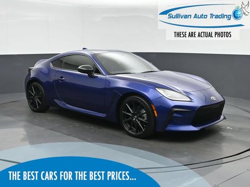 Used 2025 Toyota GR86 Premium RWD image 1