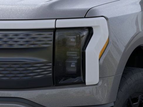 New 2025 Ford F150 Lightning XLT AWD/4WD image 18