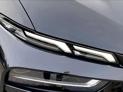 Used 2025 BMW X7 xDrive40i image 30