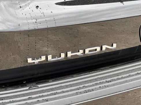 New 2026 GMC Yukon Denali w/ Sun & Power Step Package AWD/4WD image 35