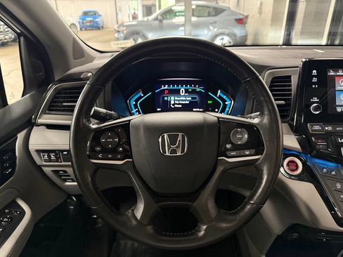 Used 2019 Honda Odyssey Elite image 12