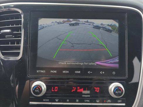 Used 2020 Mitsubishi Outlander SEL image 15