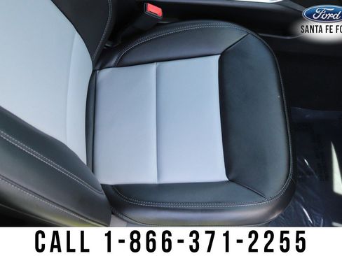 Used 2022 Ford Explorer XLT w/ Equipment Group 202A image 55