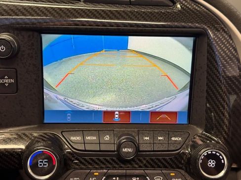 Used 2018 Chevrolet Corvette Z06 w/ Carbon 65 Edition RWD image 22