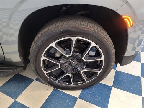 Used 2023 Chevrolet Tahoe RST w/ Luxury Package image 10