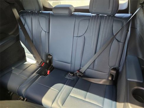 New 2025 Cadillac Escalade IQ Luxury 2 image 19