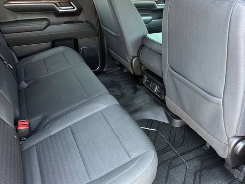 Used 2024 Chevrolet Silverado 1500 LT w/ Convenience Package II RWD image 18