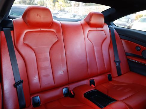 Used 2020 BMW M4 Coupe image 17