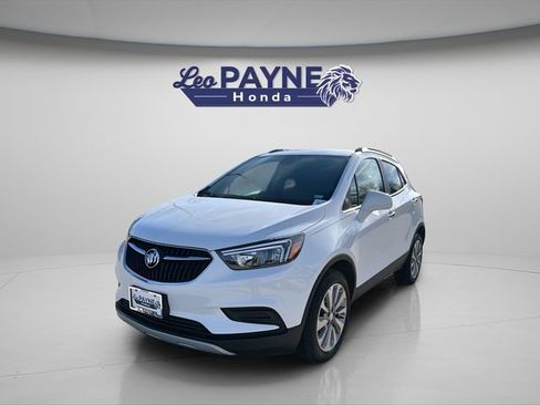 Used 2020 Buick Encore Preferred image 2