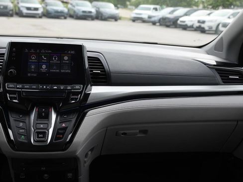 Used 2022 Honda Odyssey Touring image 27