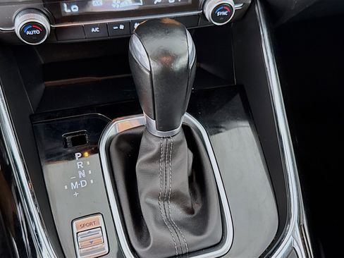 Used 2022 MAZDA CX-9 Touring w/ Touring Premium Package image 19