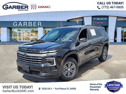 Used 2024 Chevrolet Traverse LT