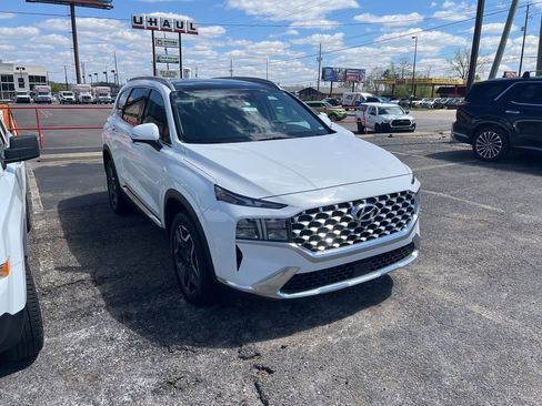 Used 2023 Hyundai Santa Fe SEL Premium image 3