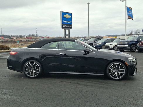 Used 2023 Mercedes-Benz E 450 Cabriolet image 7